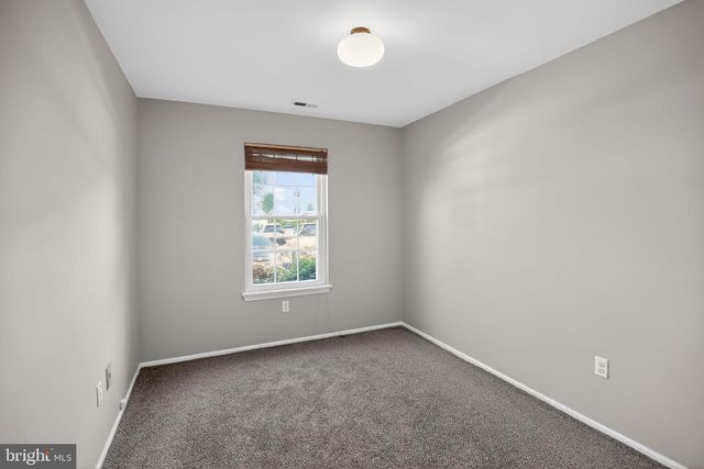 4701-A ADELAIDE DR, Mount Laurel, NJ 08054
