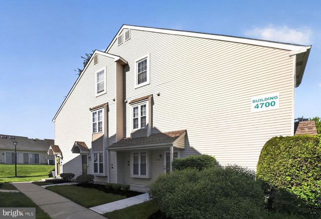 4701-A ADELAIDE DR, Mount Laurel, NJ 08054