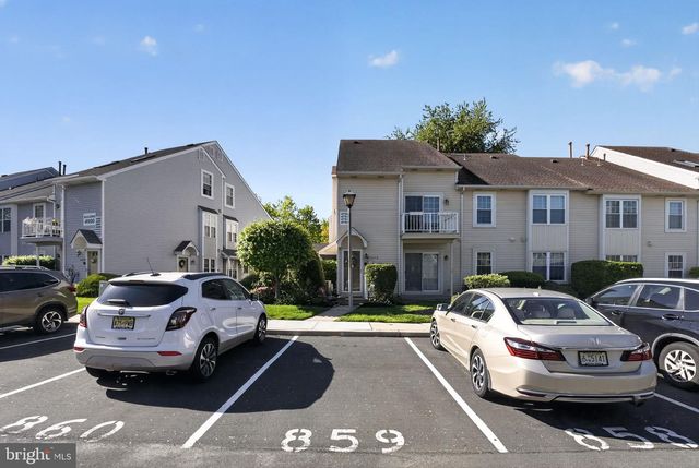 4701-A ADELAIDE DR, Mount Laurel, NJ 08054