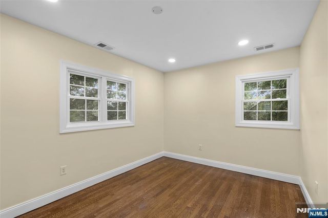 871 Prince Street, Teaneck, NJ 07666