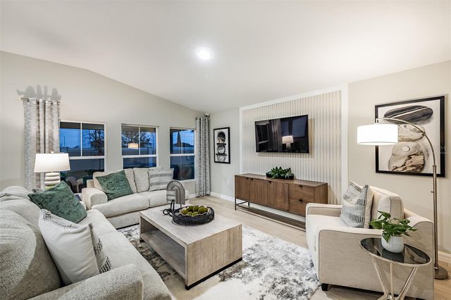 9242 PAVILION SHADE DRIVE, Zephyrhills, FL 33541