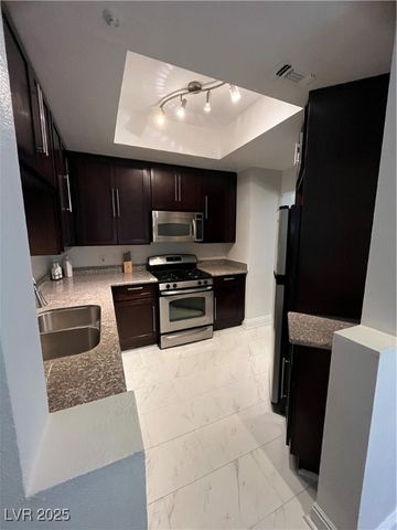 220 East Flamingo Road 229, Las Vegas, NV 89169