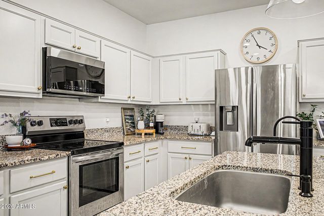 29030 N TSAVORITE Road, San Tan Valley, AZ 85143