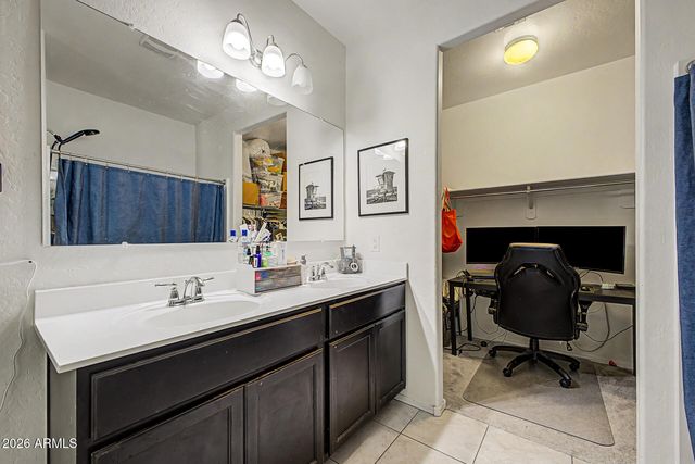 29030 N TSAVORITE Road, San Tan Valley, AZ 85143