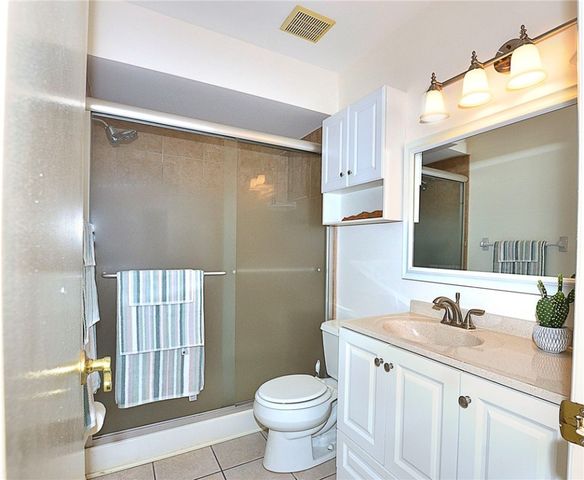 900 Jasmine Lane 9A, Vero Beach, FL 32963