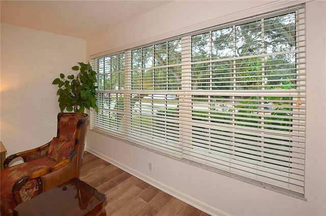 900 Jasmine Lane 9A, Vero Beach, FL 32963