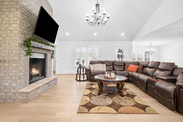 135 Jolynn Drive, London, KY 40744