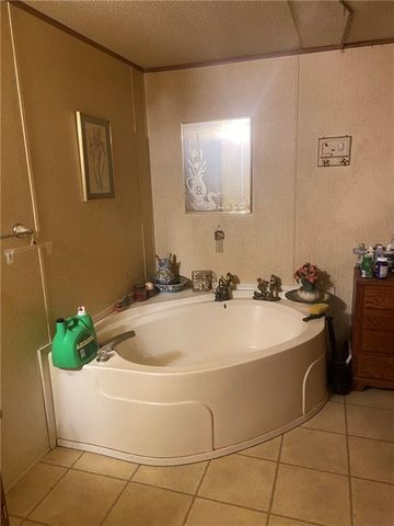 861 Boss Hardy Road, Winder, GA 30680