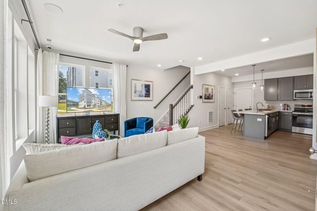 405 Grove Overlook Lane 100, Wake Forest, NC 27587