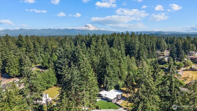 18001 77th Street E, Bonney Lake, WA 98391