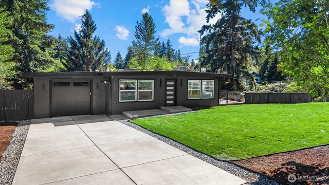 18001 77th Street E, Bonney Lake, WA 98391