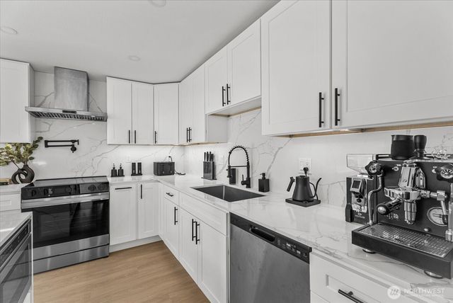 18001 77th Street E, Bonney Lake, WA 98391