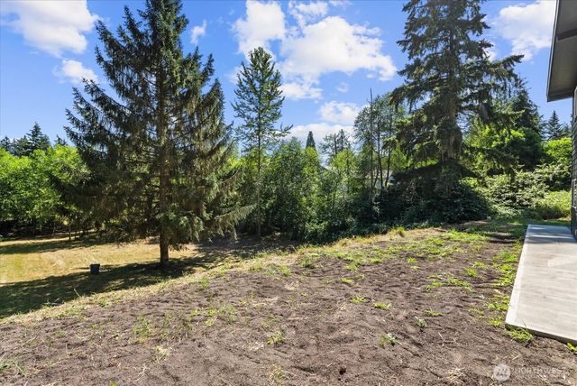 18001 77th Street E, Bonney Lake, WA 98391