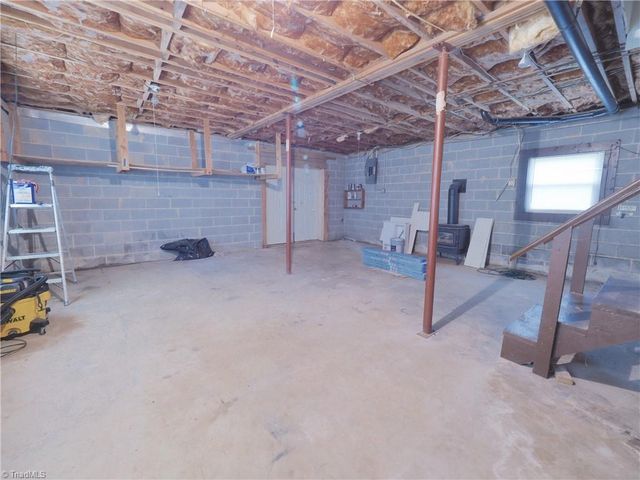 110 Robert Drive, State Road, NC 28676
