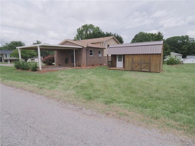 110 Robert Drive, State Road, NC 28676