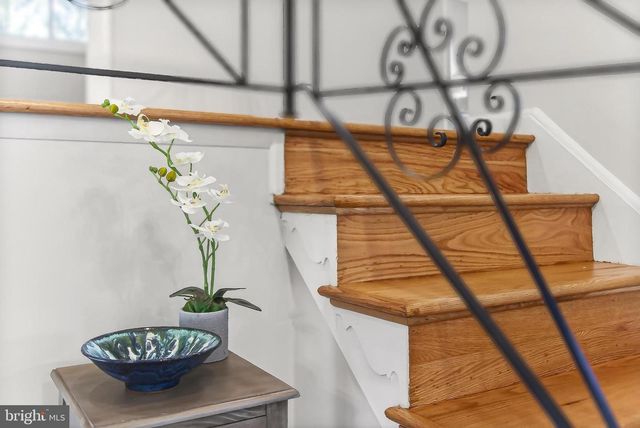 6451 QUEEN ANNE TER, Falls Church, VA 22044