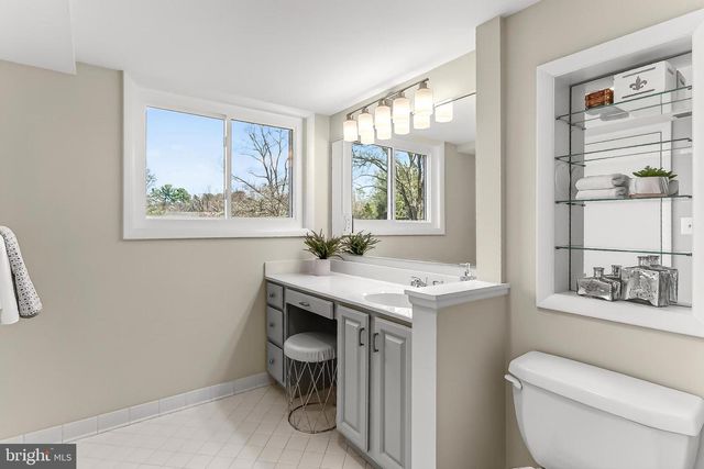 6451 QUEEN ANNE TER, Falls Church, VA 22044