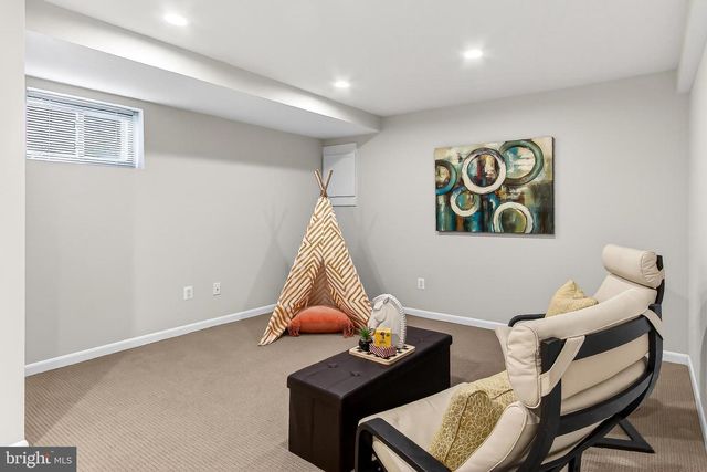 6451 QUEEN ANNE TER, Falls Church, VA 22044