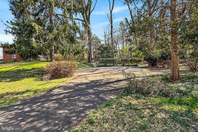 6451 QUEEN ANNE TER, Falls Church, VA 22044