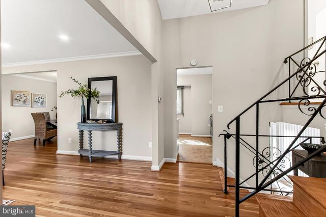 6451 QUEEN ANNE TER, Falls Church, VA 22044