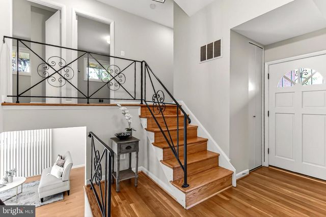 6451 QUEEN ANNE TER, Falls Church, VA 22044