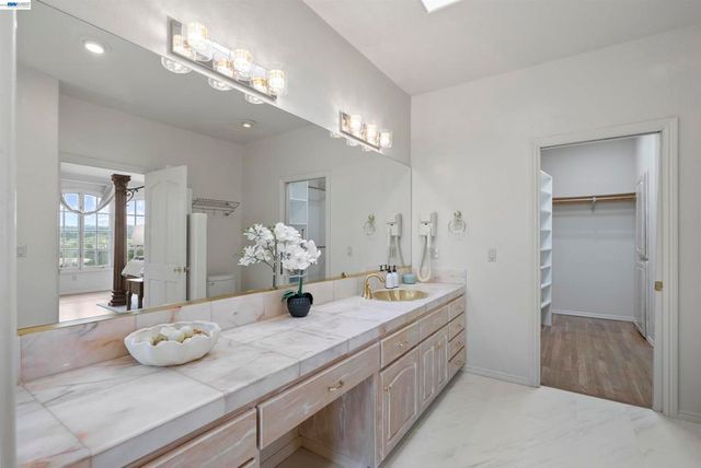 112 Sunset Ter, Scotts Valley, CA 95066