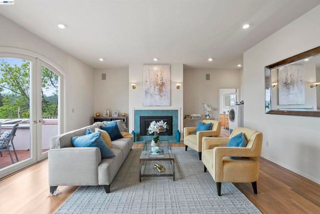 112 Sunset Ter, Scotts Valley, CA 95066