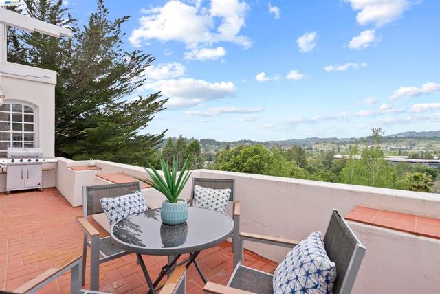 112 Sunset Ter, Scotts Valley, CA 95066