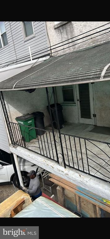 2834 S ISEMINGER ST, PHILADELPHIA, PA 19148 — photo 3