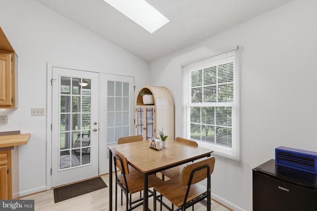 23 TEAKWOOD CT, Harpers Ferry, WV 25425