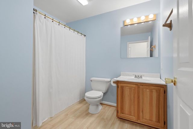 23 TEAKWOOD CT, Harpers Ferry, WV 25425