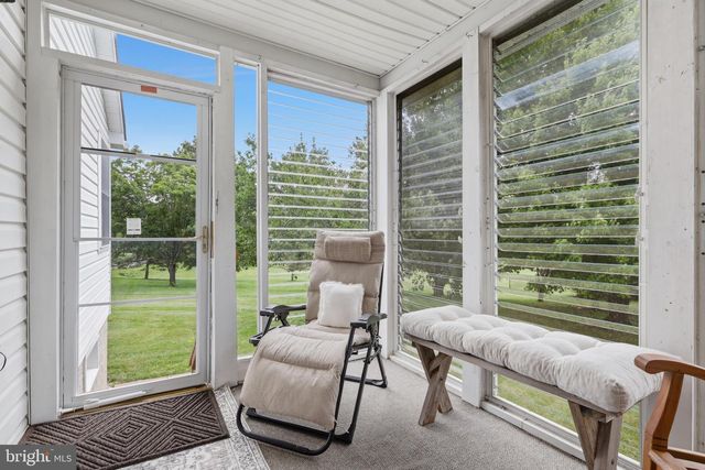 23 TEAKWOOD CT, Harpers Ferry, WV 25425
