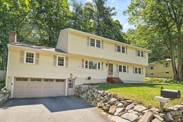 10 Oakdale Avenue, Nashua, NH 03062