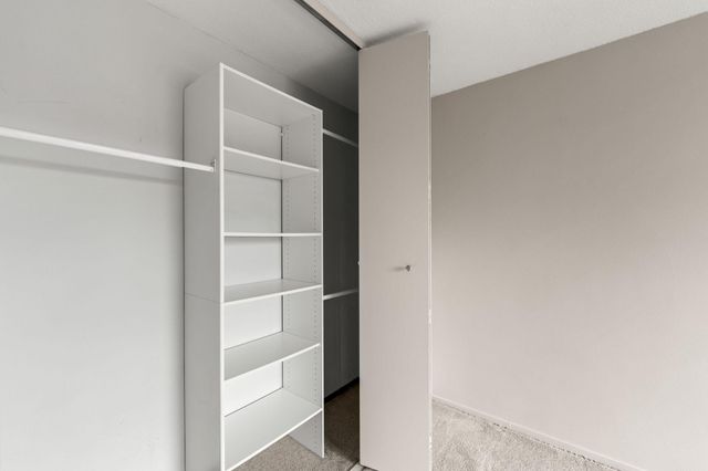 19 S 1st Street B904, Minneapolis, MN 55401