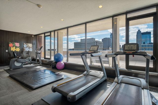 19 S 1st Street B904, Minneapolis, MN 55401