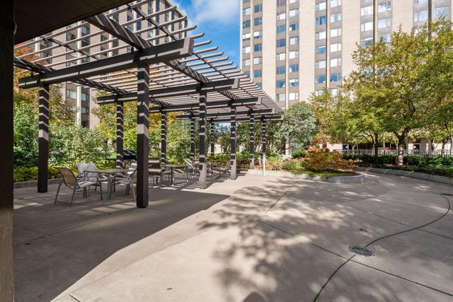 19 S 1st Street B904, Minneapolis, MN 55401