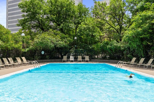 19 S 1st Street B904, Minneapolis, MN 55401