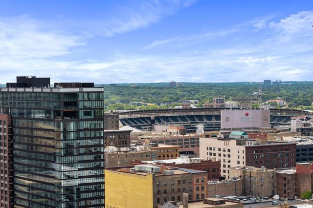 19 S 1st Street B904, Minneapolis, MN 55401