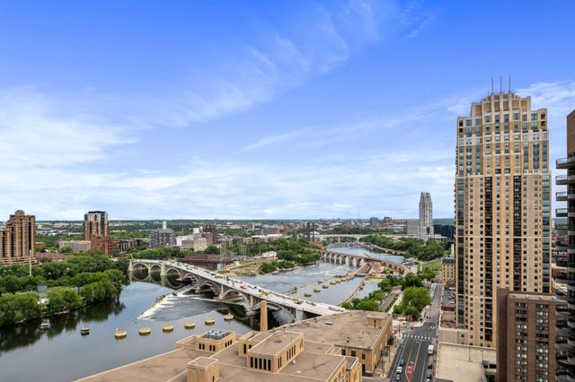 19 S 1st Street B904, Minneapolis, MN 55401