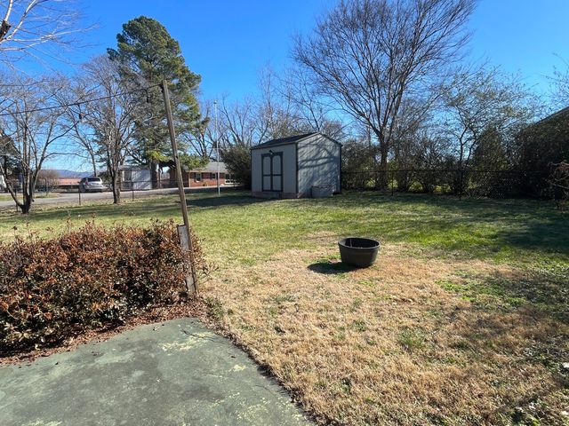 204 8th Ave, SE, Winchester, TN 37398