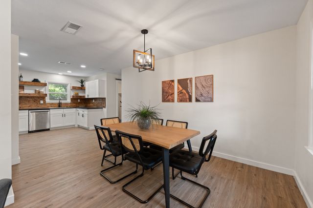 5749 Aton Avenue, Westworth Village, TX 76114