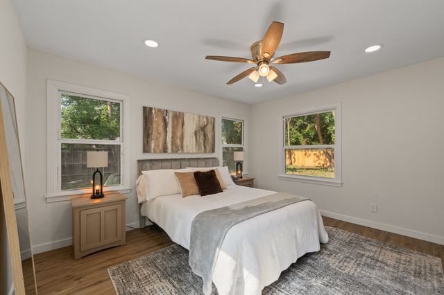 5749 Aton Avenue, Westworth Village, TX 76114