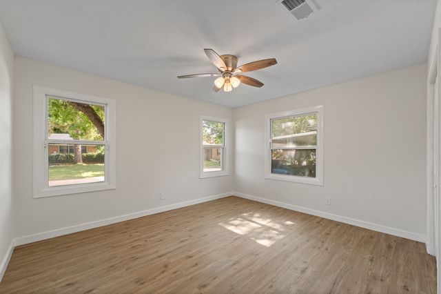 5749 Aton Avenue, Westworth Village, TX 76114