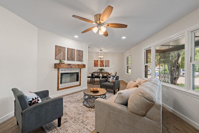 5749 Aton Avenue, Westworth Village, TX 76114