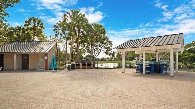 2202 S CYPRESS BEND Drive 801, Pompano Beach, FL 33069