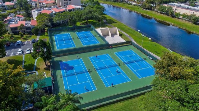 2202 S CYPRESS BEND Drive 801, Pompano Beach, FL 33069