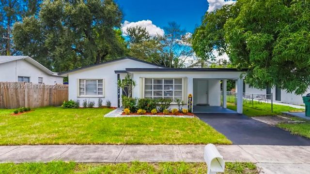 2714 NW 13th ST, Fort Lauderdale, FL 33311