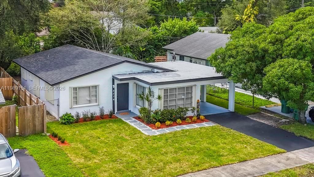 2714 NW 13th ST, Fort Lauderdale, FL 33311