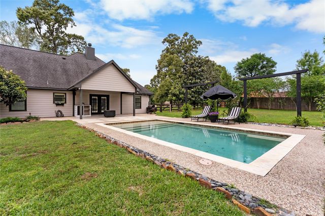 23510 Napa View Valley Drive, Magnolia, TX 77355