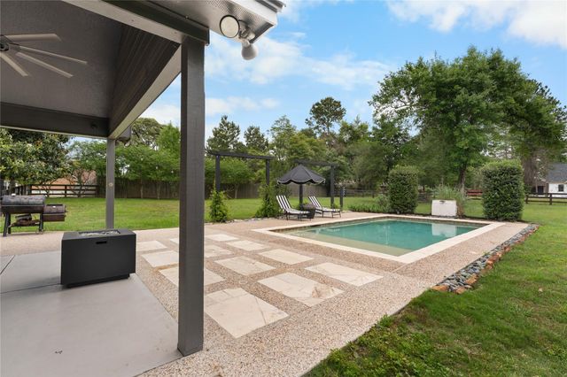 23510 Napa View Valley Drive, Magnolia, TX 77355